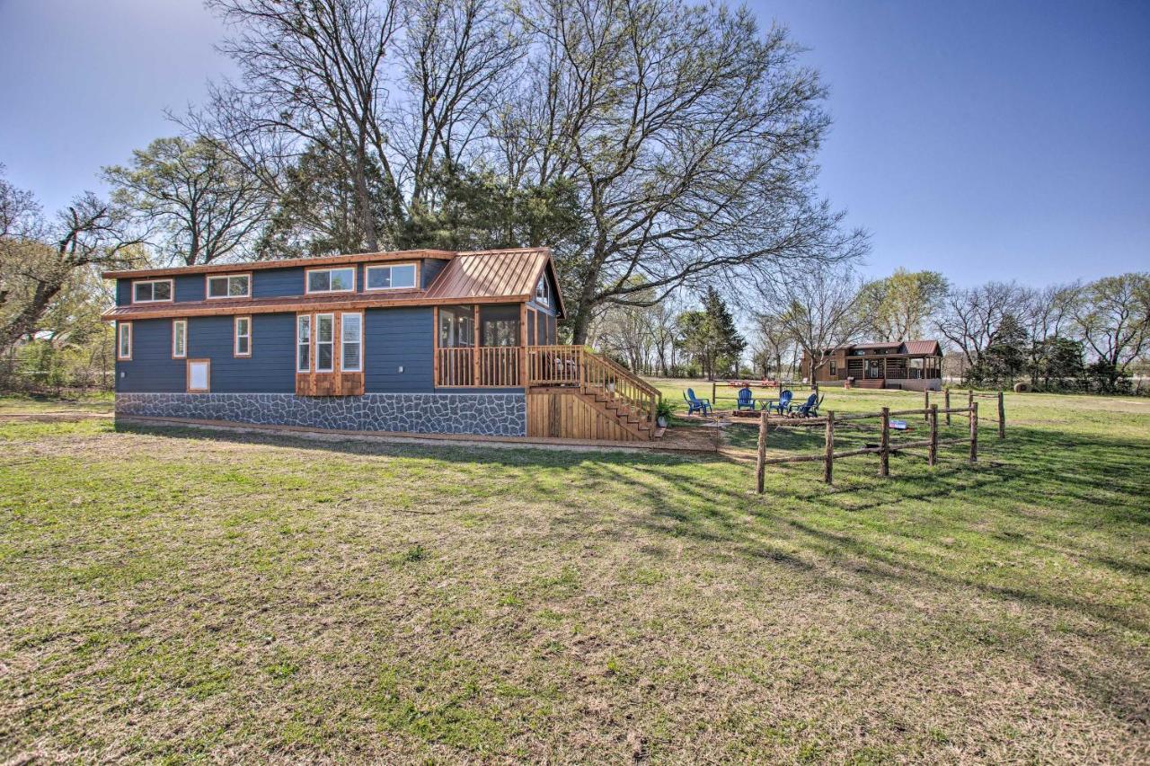 Cozy Mckinney Tiny Home With Porch And Fire Pit! Zewnętrze zdjęcie